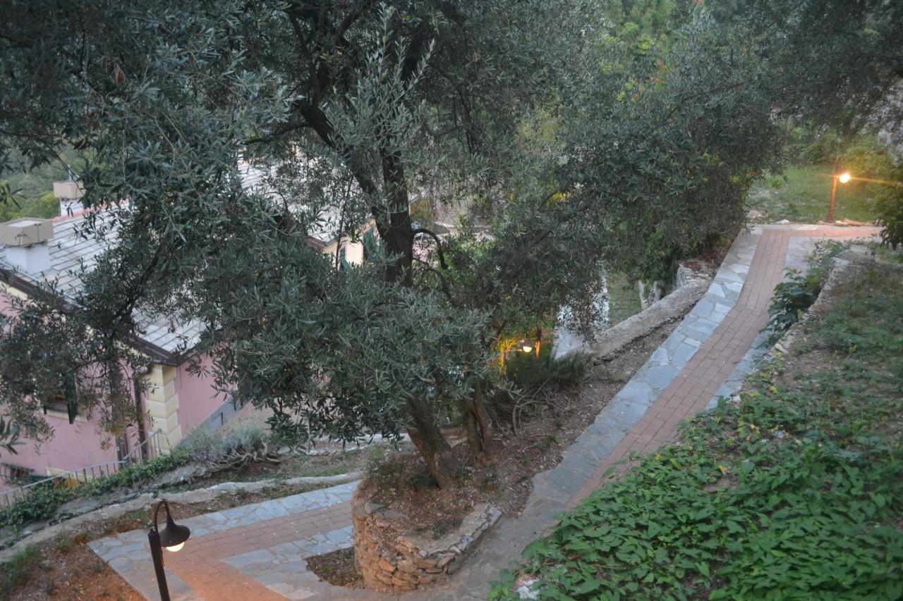 Villa Olivari - Apt La Salvia San Rocco  Exterior foto